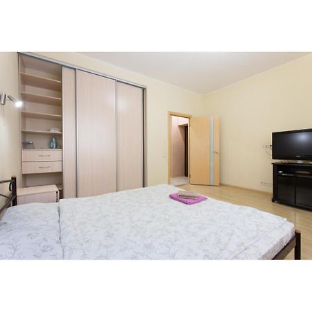 Apartment On Naukova Charkov Buitenkant foto